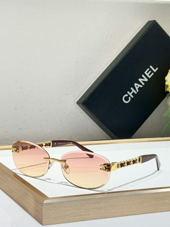 Picture of Chanel Sunglasses _SKUfw79615317fw